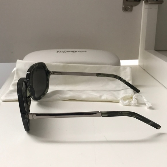 Yves Saint Laurent Sunglasses main image 4